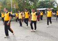 Jaga Stamina dan Kebugaran, Wakapolres Touna Pimpin Anggota Lari Pagi