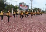 Personil Polres Touna Senam Bersama.