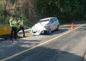 Kecelakaan Tunggal Mobil Daihatsu Sigra di Jalan Trans Sulawesi Malotong, Satu orang Meninggal Dunia